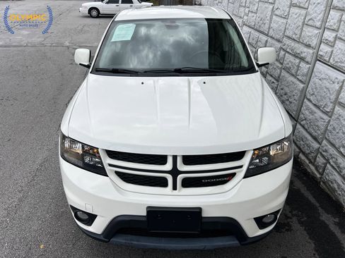 Used 2019 Dodge Journey GT image 2