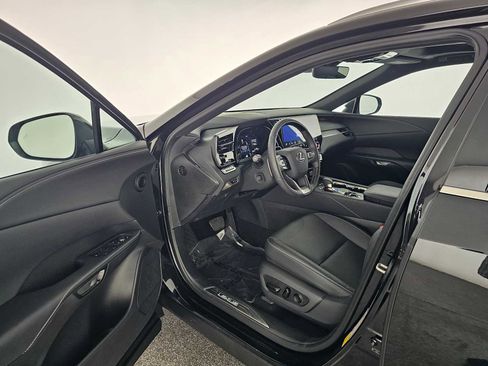 Certified 2025 Lexus RX 350h w/ Convenience Package image 18