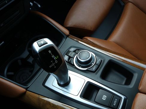 Used 2013 BMW X6 xDrive35i image 32