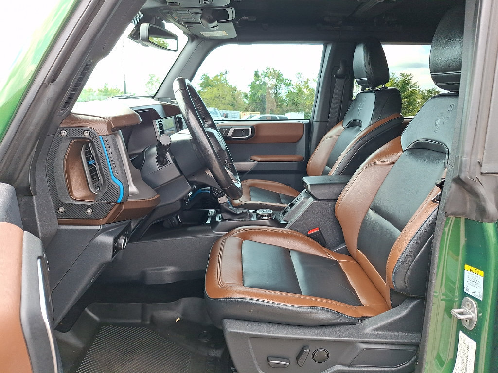 Used 2023 Ford Bronco Outer Banks AWD/4WD image 15