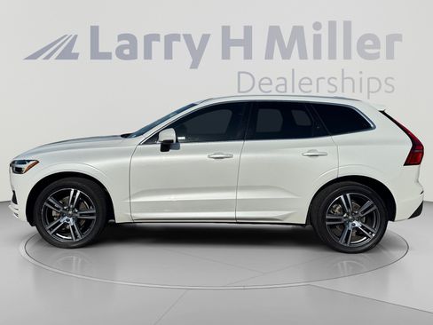 Used 2021 Volvo XC60 T5 Momentum w/ Advanced Package AWD/4WD image 2