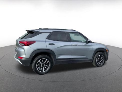 Used 2025 Chevrolet TrailBlazer LT image 15