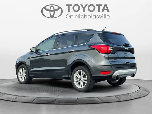 Used 2019 Ford Escape SEL AWD/4WD image 3