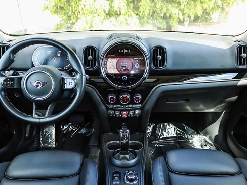 Used 2024 MINI Cooper Countryman S FWD image 16