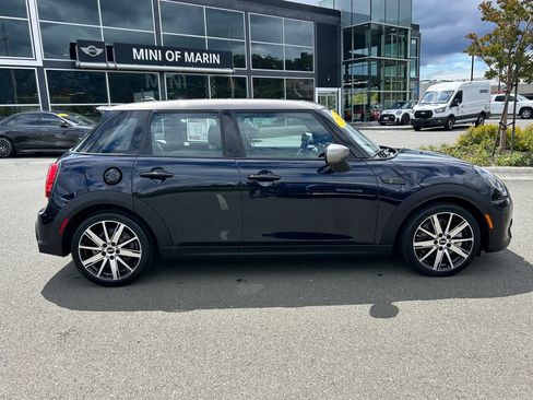 Used 2024 MINI Cooper S FWD image 6