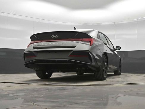 New 2026 Hyundai Elantra Sport FWD image 35