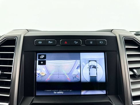 Used 2018 Ford F250 Platinum w/ Platinum Ultimate Package AWD/4WD image 10
