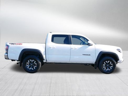 Used 2023 Toyota Tacoma SR image 8