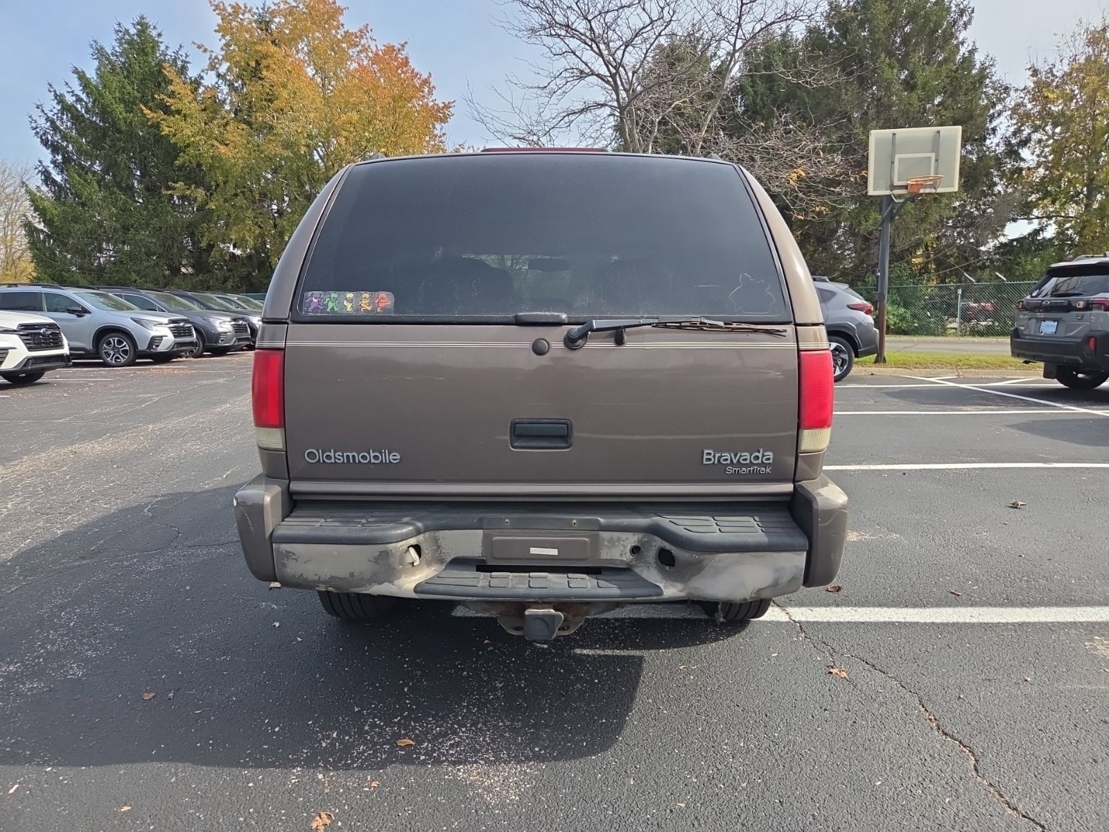 Used 1999 Oldsmobile Bravada AWD w/ Convenience Pkg I image 5