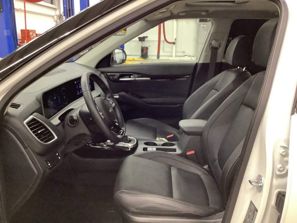 Certified 2026 Kia Seltos SX w/ SX Sunroof Package AWD/4WD image 15