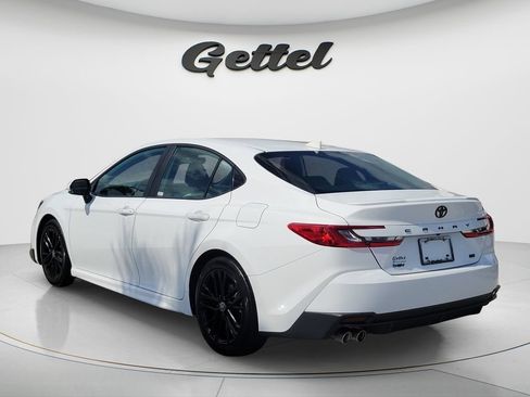 Certified 2025 Toyota Camry SE w/ Convenience Package FWD image 7