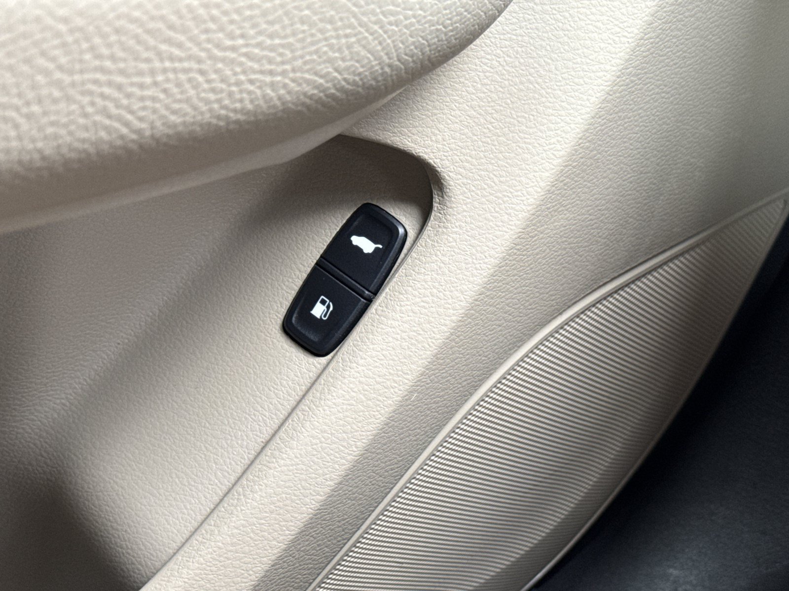 Used 2020 Acura MDX FWD image 21