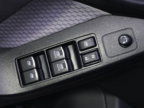 Used 2018 Subaru Forester 2.5i w/ Alloy Wheel Package image 23