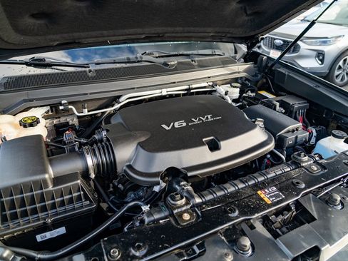 Used 2020 Chevrolet Colorado LT image 25