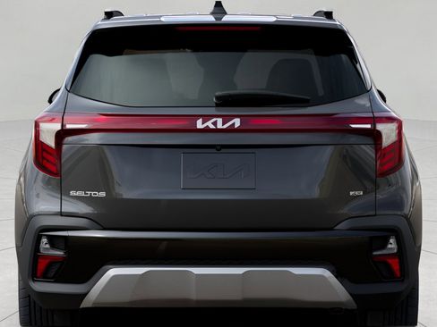 New 2026 Kia Seltos SX w/ SX Sunroof Package image 13