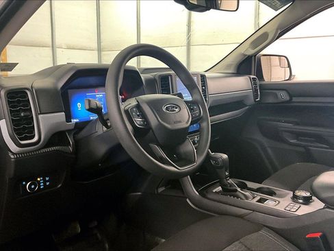 Used 2024 Ford Ranger XL w/ Trailer Tow Package image 12