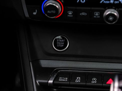 Used 2023 Audi Q3 2.0T Premium Plus w/ Premium Plus Package image 25