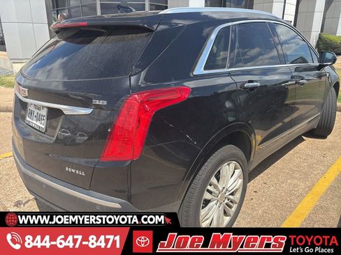 Used 2018 Cadillac XT5 Luxury w/ Driver Awareness Package image 4