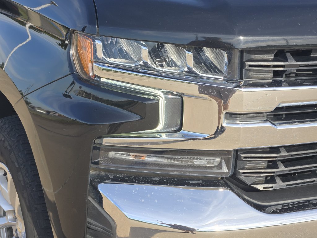 Used 2021 Chevrolet Silverado 1500 LT AWD/4WD image 30