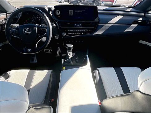 Used 2024 Lexus ES 300h F Sport FWD image 17