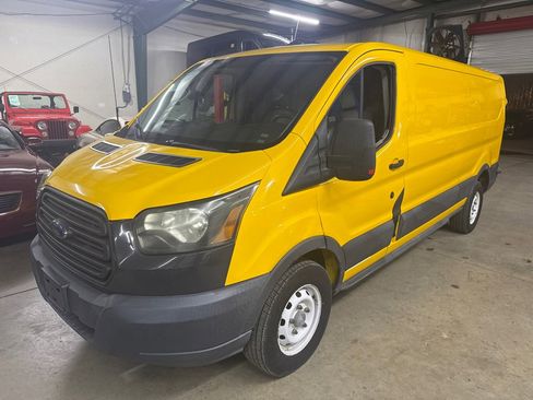 Used 2015 Ford Transit 250 148 Low Roof image 1
