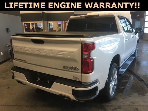 Certified 2024 Chevrolet Silverado 1500 High Country w/ High Country Premium Package image 9