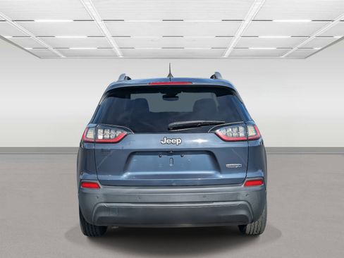 Used 2021 Jeep Cherokee Latitude Plus image 4