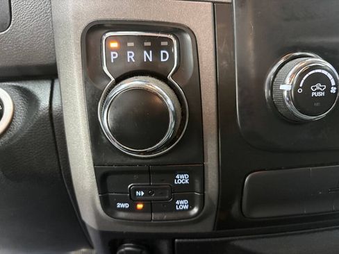 Used 2015 RAM 1500 Express AWD/4WD image 17