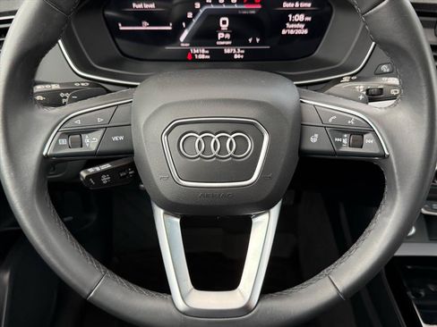 Certified 2025 Audi Q5 2.0T Premium w/ Convenience Plus Package AWD/4WD image 17