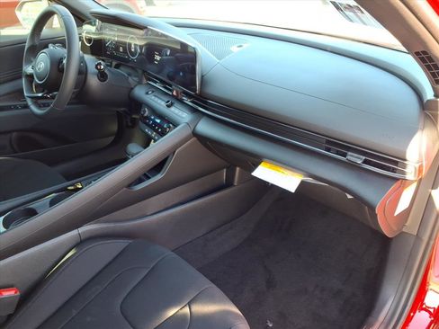 New 2026 Hyundai Elantra Sport FWD image 6