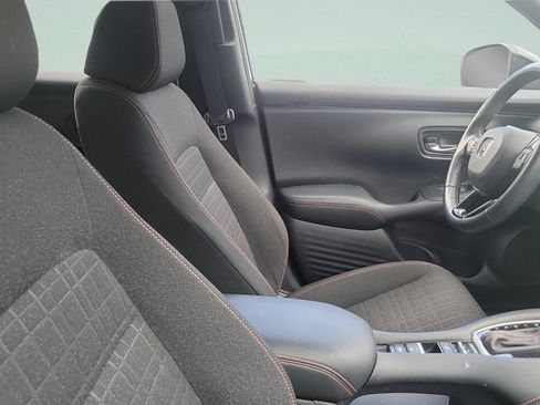 Used 2023 Honda HR-V Sport image 7