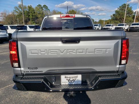 Used 2023 Chevrolet Colorado W/T w/ Advanced Trailering Package image 8