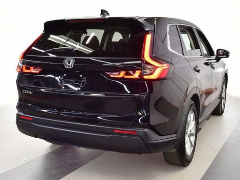 Used 2024 Honda CR-V EX image 8