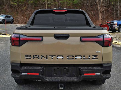 Used 2024 Hyundai Santa Cruz SEL w/ Activity Package image 7