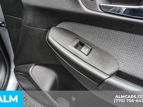 Used 2025 Chevrolet TrailBlazer LT image 47