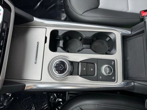 Certified 2023 Ford Explorer XLT w/ Equipment Group 202A AWD/4WD image 14