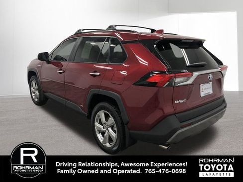 Used 2021 Toyota RAV4 Limited AWD/4WD image 5