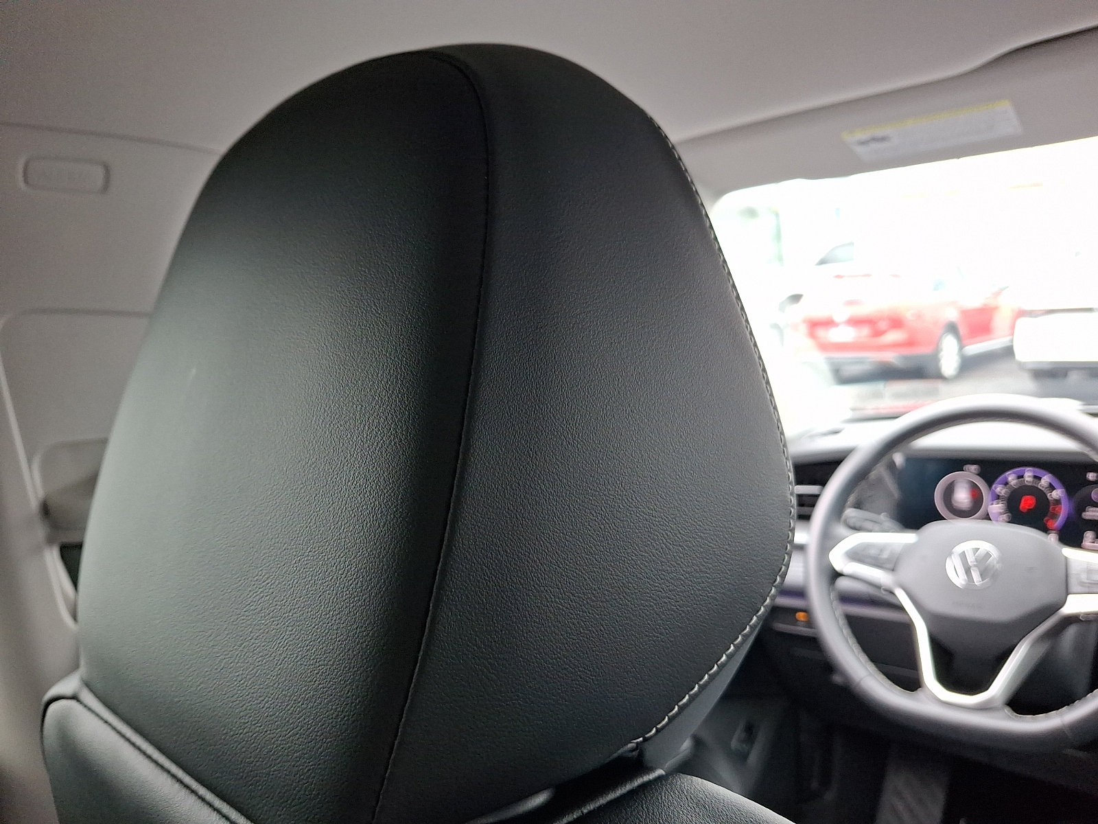 Certified 2026 Volkswagen Tiguan SE AWD/4WD image 9