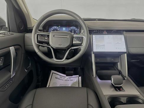 New 2025 Land Rover Discovery Sport S image 22
