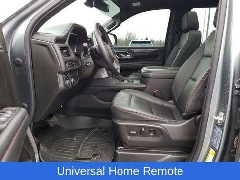 Used 2022 Chevrolet Tahoe RST w/ Luxury Package image 17