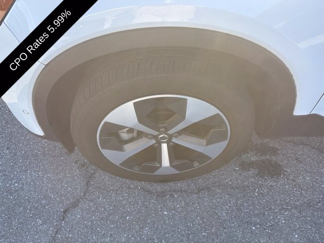 Certified 2024 Volvo XC40 B5 Plus w/ Climate Package AWD/4WD image 23