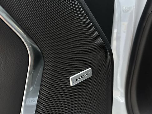 New 2026 Chevrolet Suburban Premier image 17