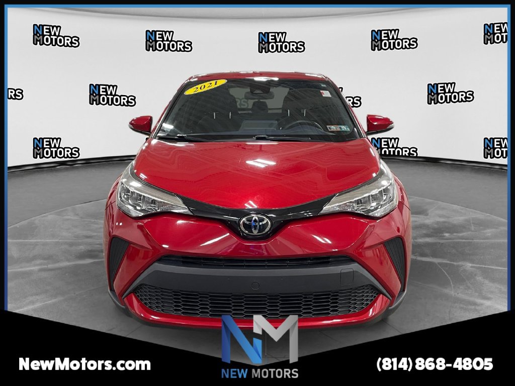 Used 2021 Toyota C-HR XLE FWD image 9