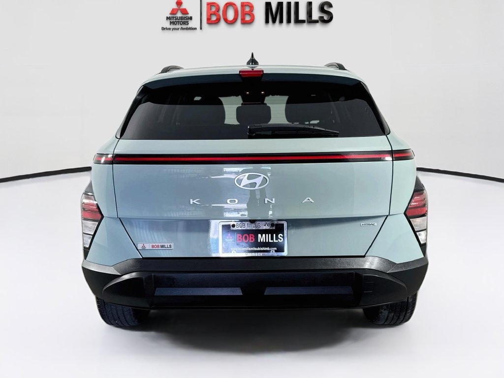 Used 2024 Hyundai Kona SEL AWD/4WD image 6