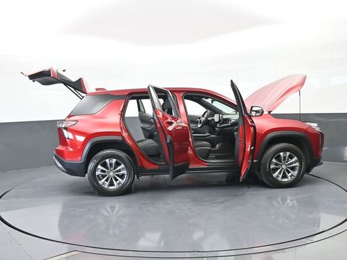 Used 2025 Chevrolet Equinox LT image 71