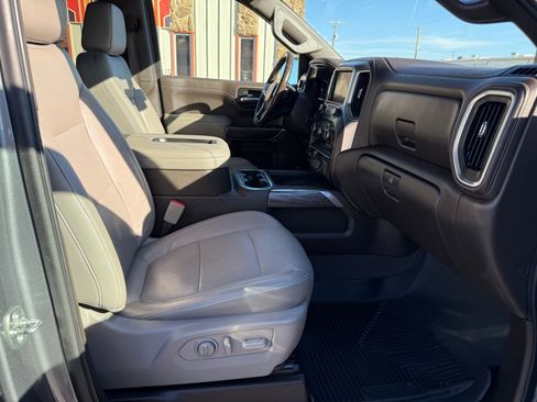 Used 2020 Chevrolet Silverado 1500 LTZ w/ LTZ Texas Edition image 12