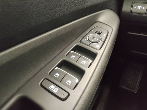 Used 2023 Hyundai Santa Fe SE image 27