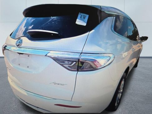 Used 2022 Buick Enclave Avenir w/ Trailering Package, 5000 lbs. AWD/4WD image 3