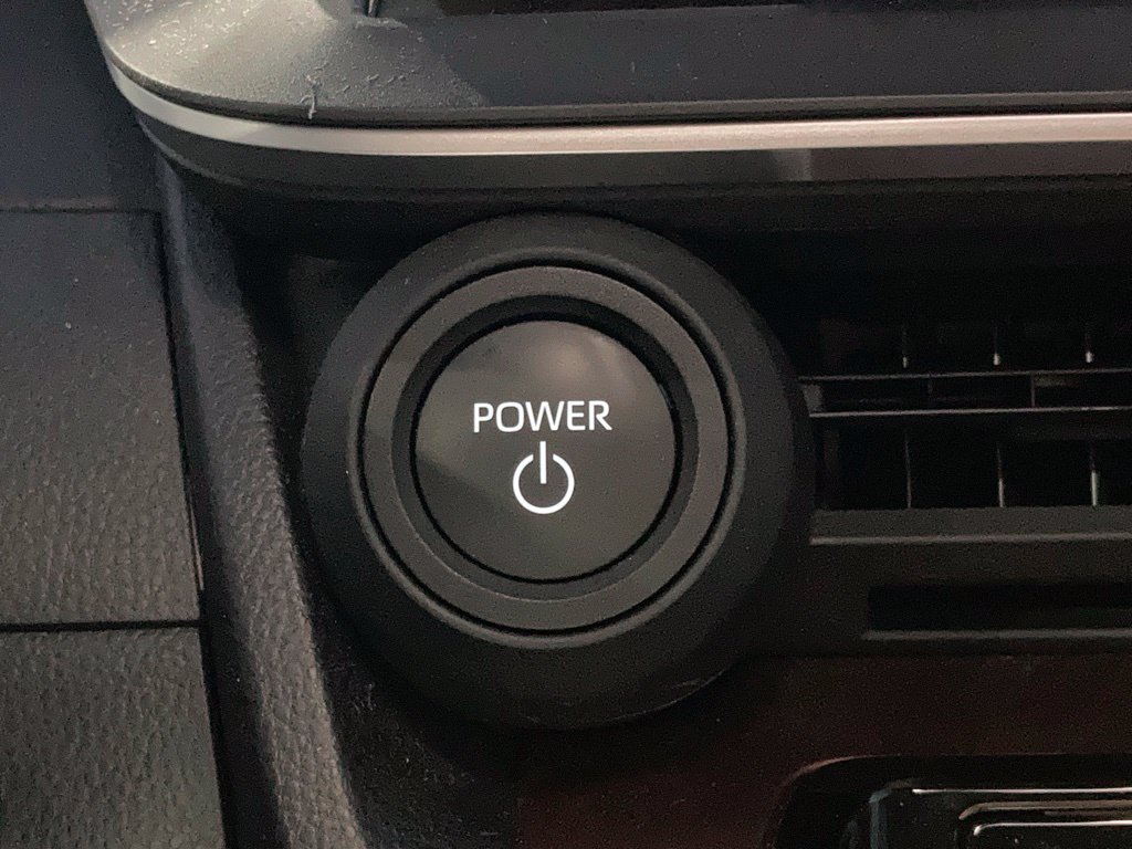 Used 2026 Toyota Prius Plug-In Hybrid FWD image 22