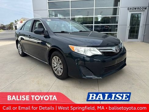 Used 2014 Toyota Camry LE FWD image 1